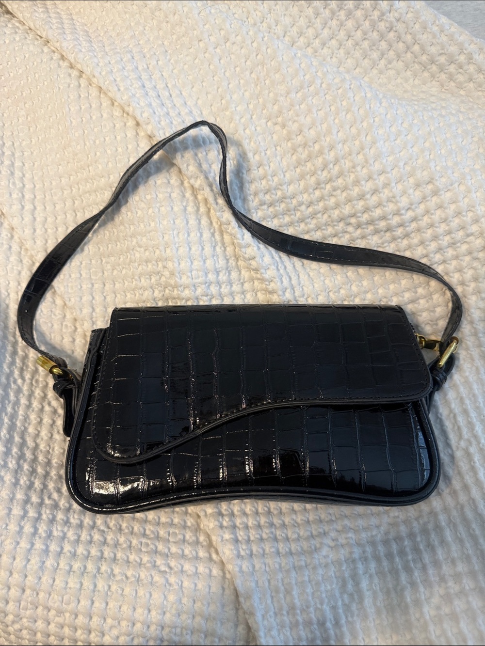Amazon Black Croc-Embossed Shoulder Bag
